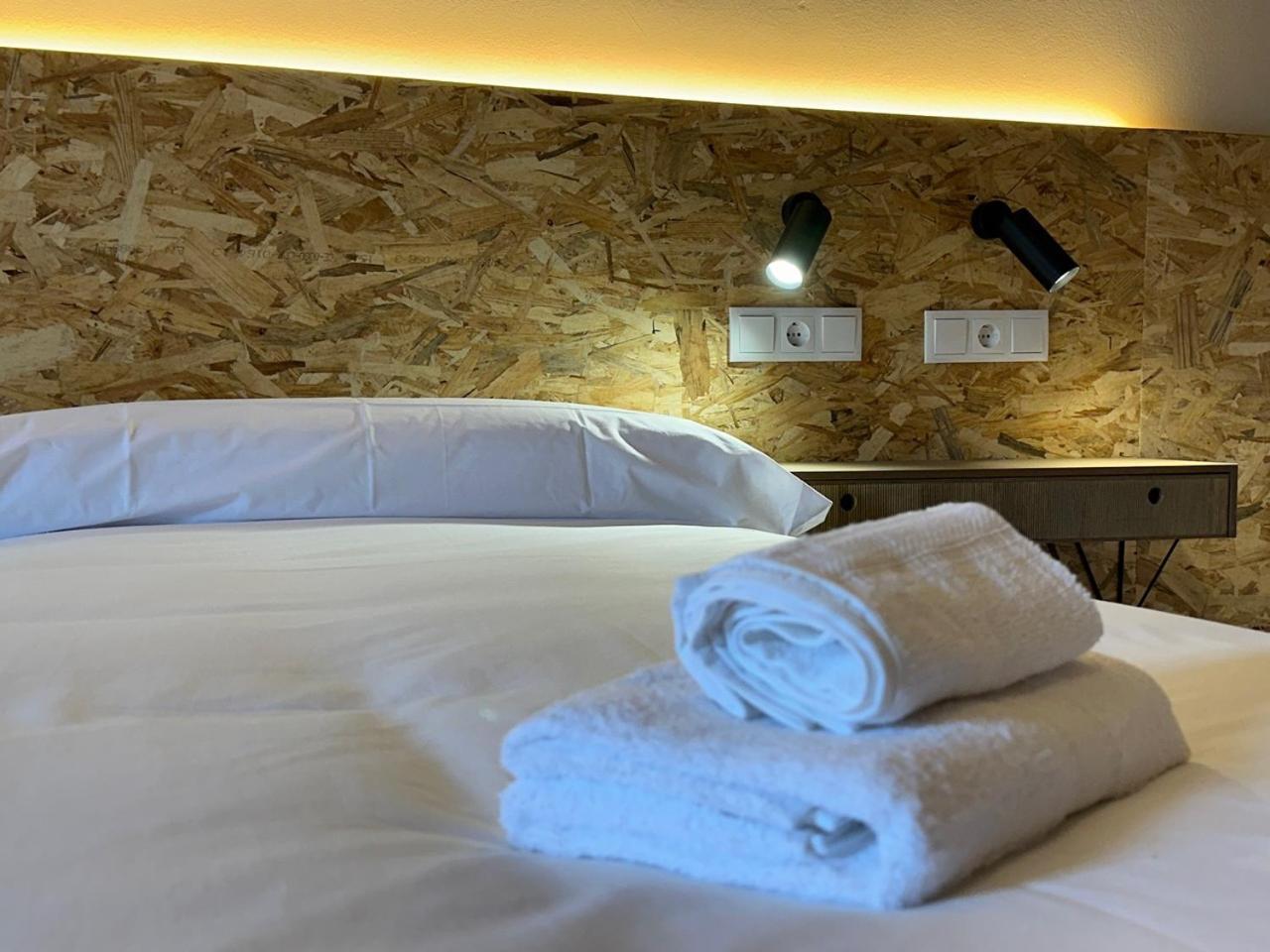 Hotel Y Albergue Real Fabrica De Ezcaray Kültér fotó