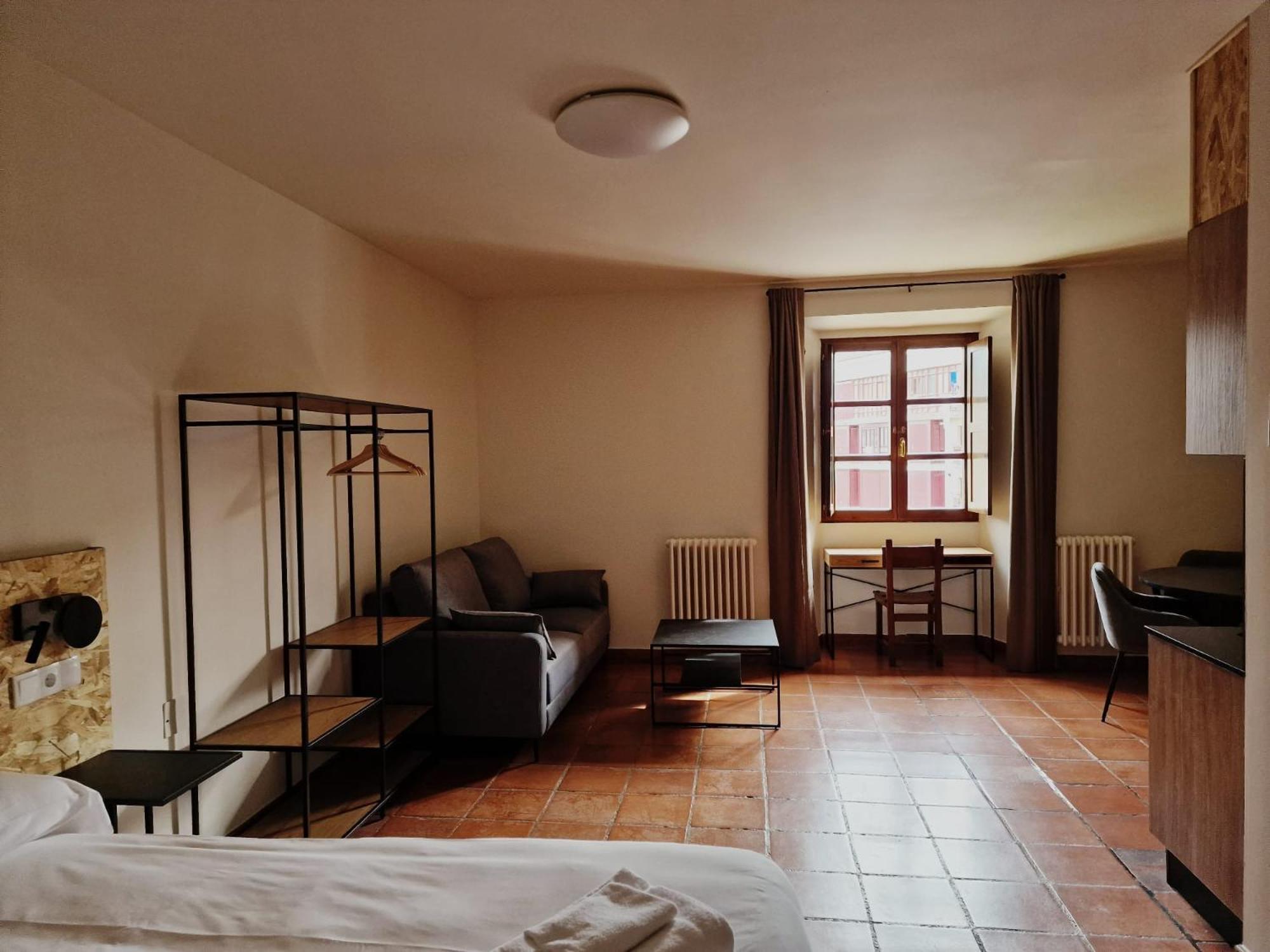 Hotel Y Albergue Real Fabrica De Ezcaray Kültér fotó
